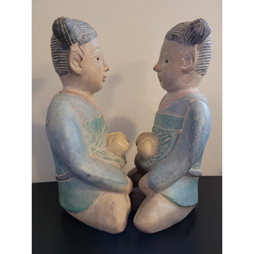 VTG Pair Of handmade/Carved/Asian Chinoiserie Wood Figurines Thailand - Picture 3 of 11
